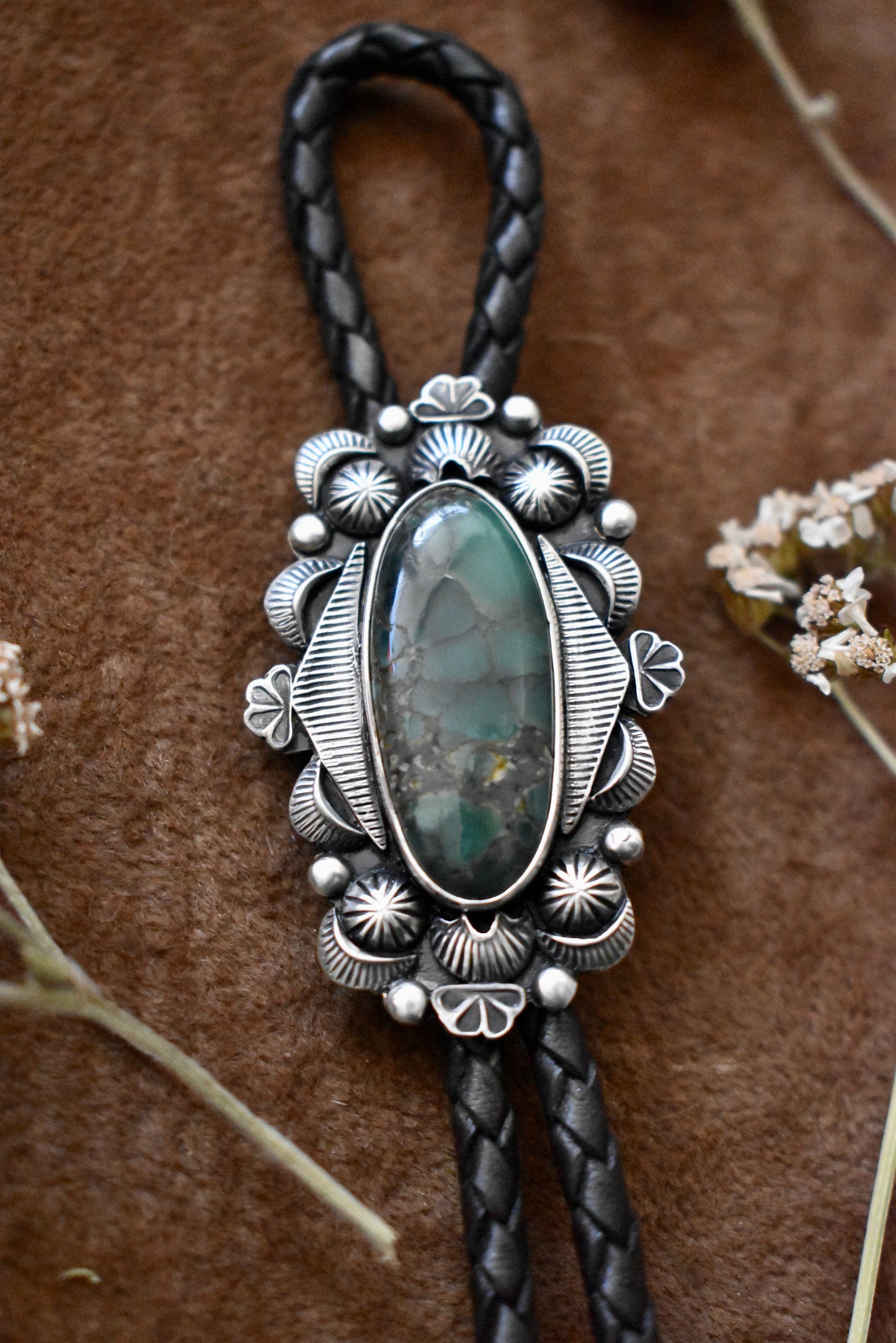 Starfox Variscite Bolo Tie with Peridot Tips