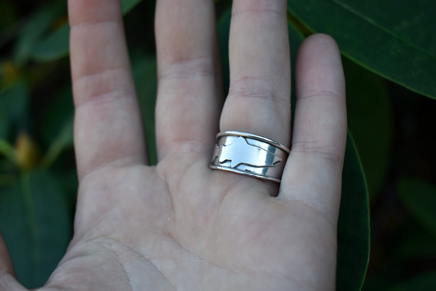 Peridot Stamped Ring with Salmon Band Size 9.5-9.75