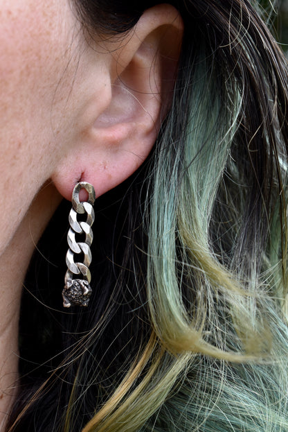 Dogwood Cast Curb Chain Earrings