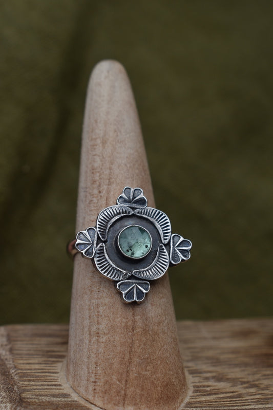 Green Kyanite Stamped Ring Size 8
