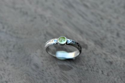 Peridot Gemmy Ring Size 6.5