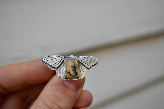 Moth Ring with Dendritic Agate Size 6