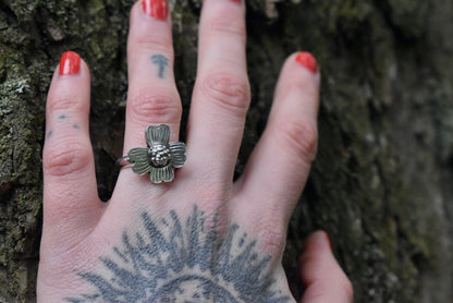 Silver Dogwood Flower Ring Size 7.5