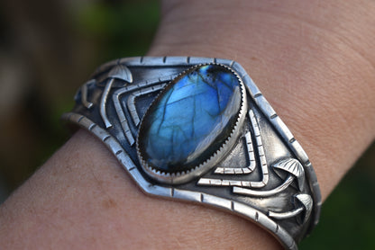 Mushroom Labradorite Cuff