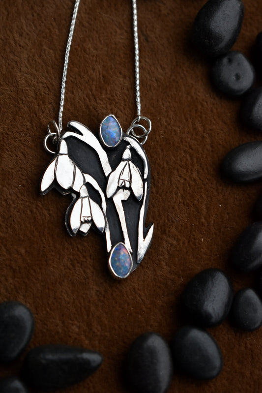 Snowdrop Pendant with Australian Opal